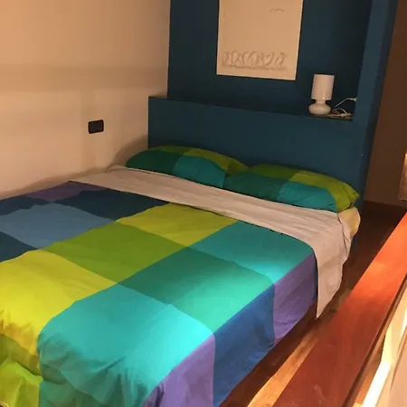 Apartment Appartamentino 116 Via Chiaia *