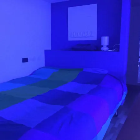 Appartamentino 116 Via Chiaia * Napels