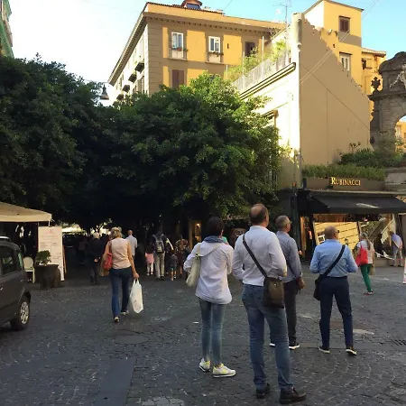 Appartamentino 116 Via Chiaia *