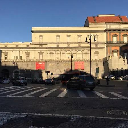 Appartamentino 116 Via Chiaia Appartement